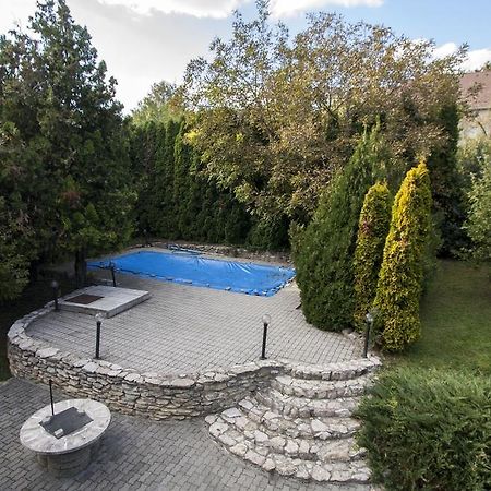 Dominika Apartman Hotel Budapest Eksteriør billede