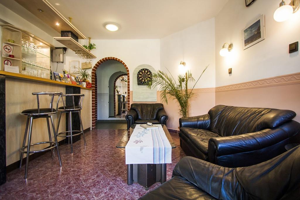 Dominika Apartman Hotel Budapest Eksteriør billede