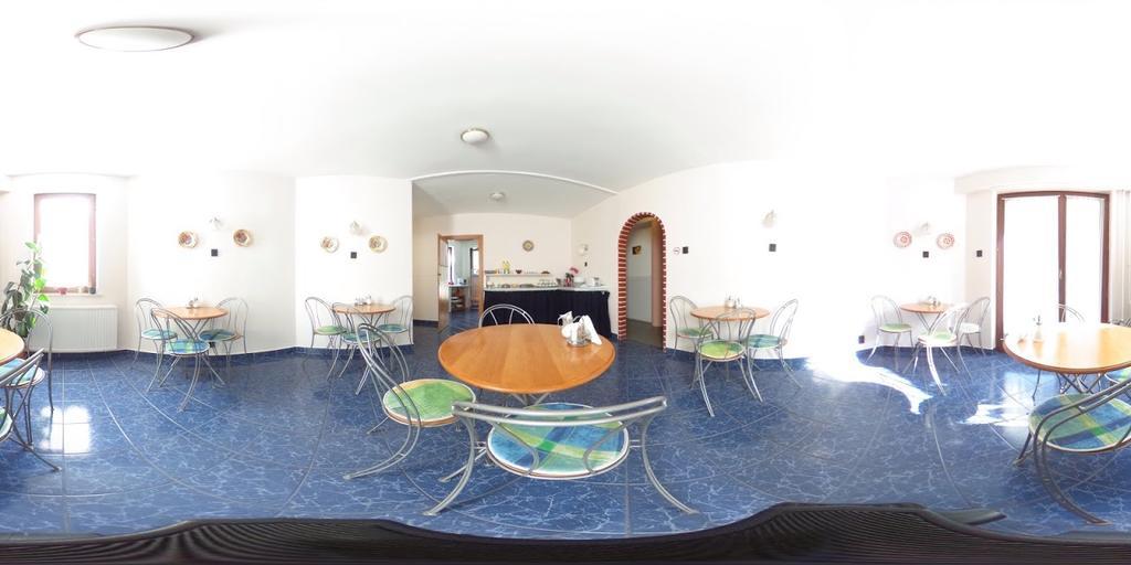 Dominika Apartman Hotel Budapest Eksteriør billede